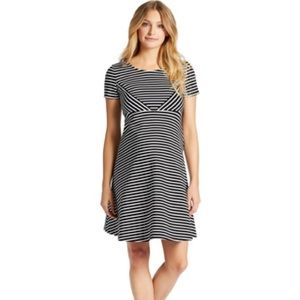 Jessica Simpson Maternity Dress- NWT